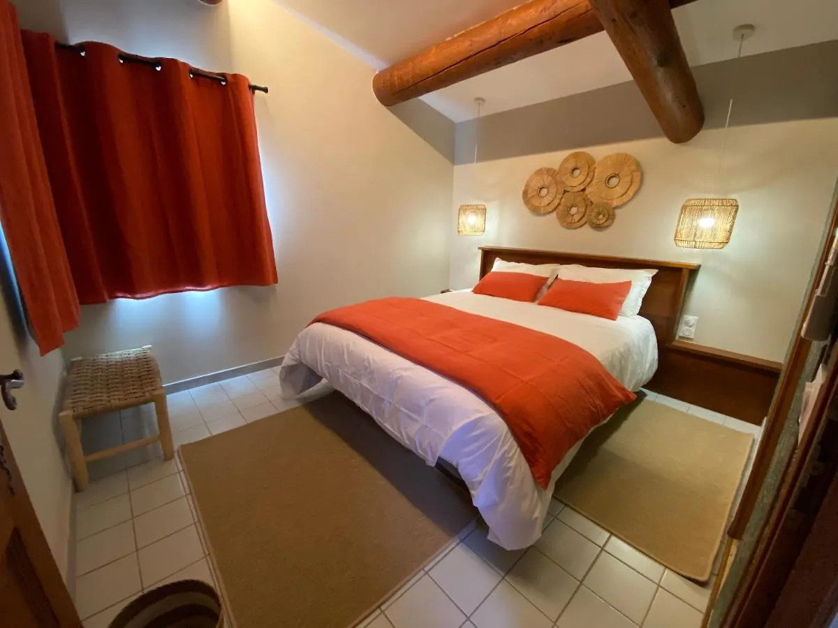 Drome Provencale Maison Familiale Calme Dans Village Valreas 0*,  France